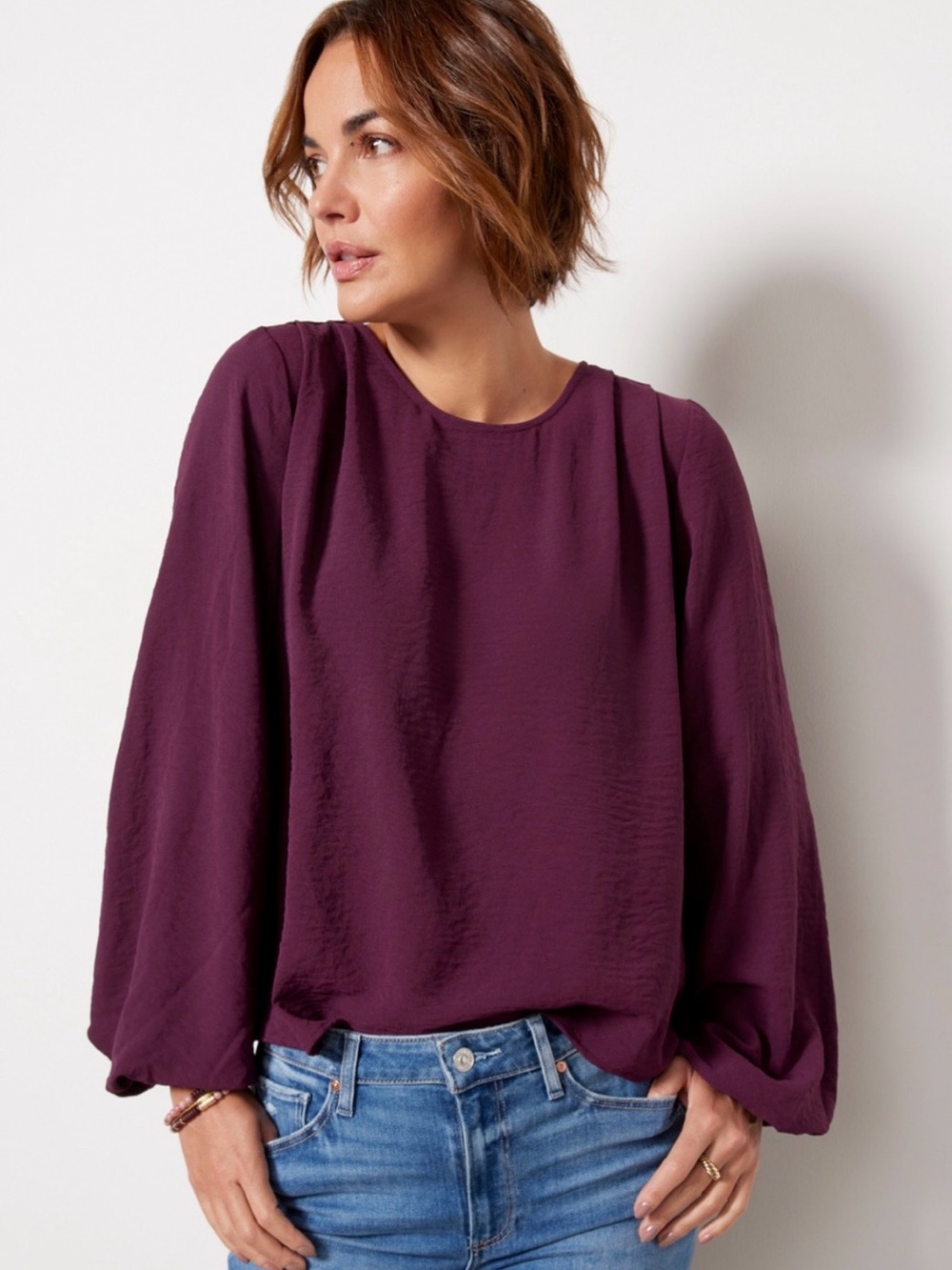 Evereve Taryn Smock Detail Blouse in Wine